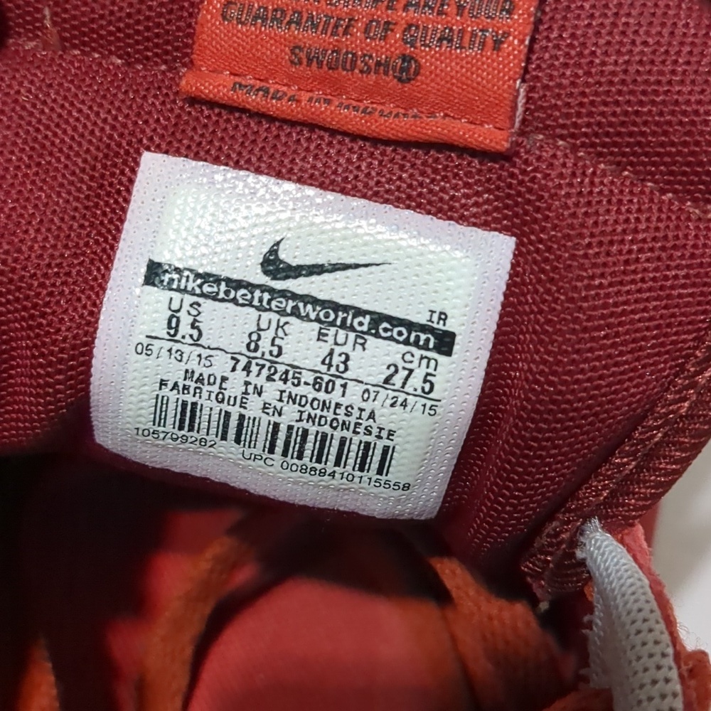 Nike Archive 83.M ‘Game Red’ men size 9.5 - Picture 6 of 8